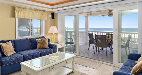 Living area at Ocean City Boardwalk Suites N-1