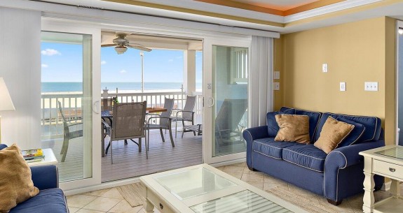 Living area at Ocean City Boardwalk Suites N-1