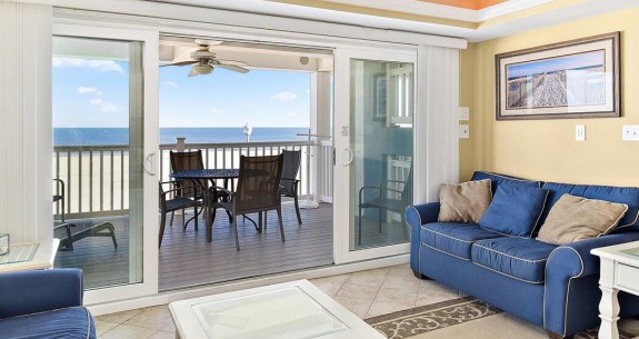 Living area at Ocean City Boardwalk Suites N-2