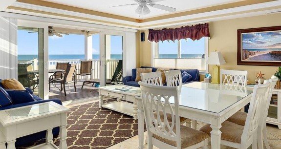 Living Room at Ocean City Boardwalk Suites S2