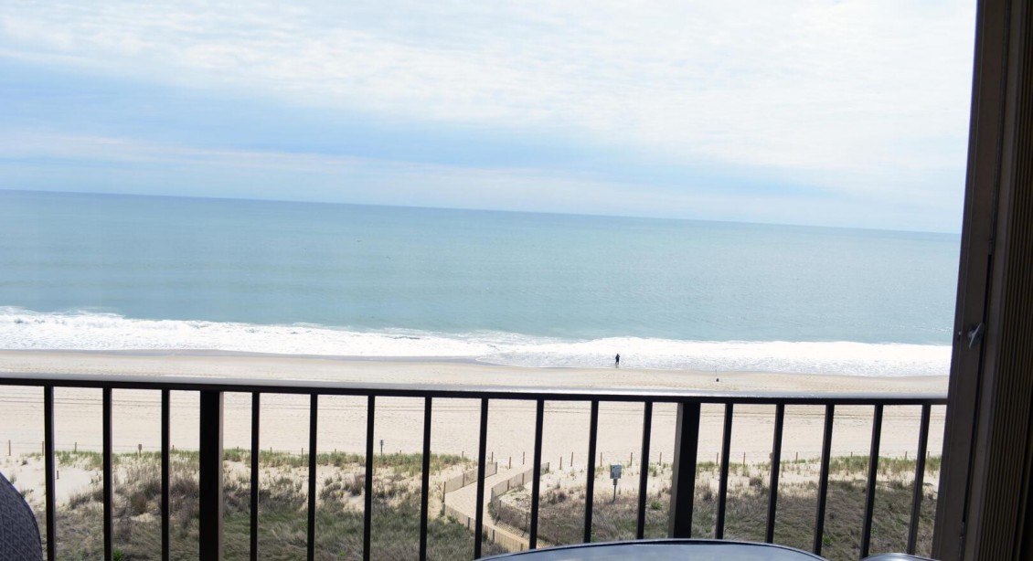 Surfside 84 #28 Balcony-View