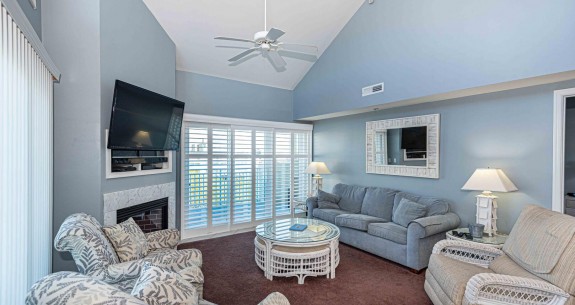 Aventurra 401. LIVING-AREA