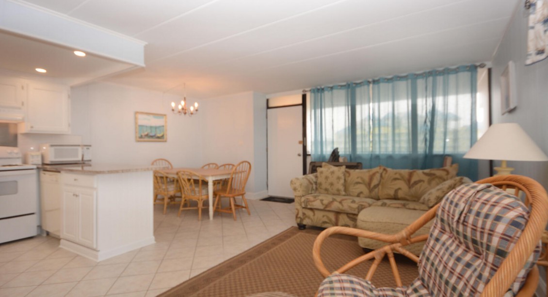 Living-Area-58-East-301-Ocean-City