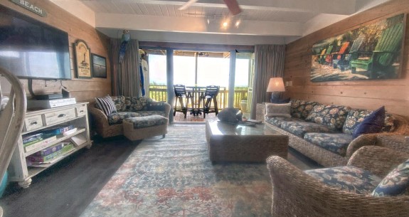 Summer Place 4-LIVING-AREA