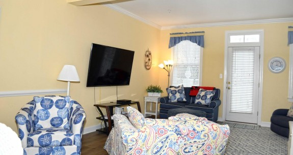 LIVING-AREA