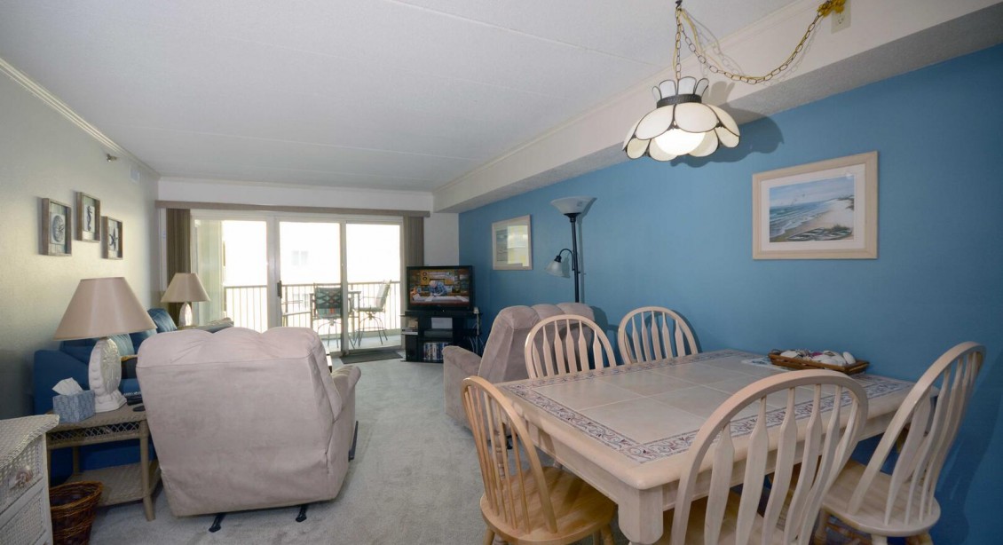 Sandpiper Dunes 412-LIVING-AREA