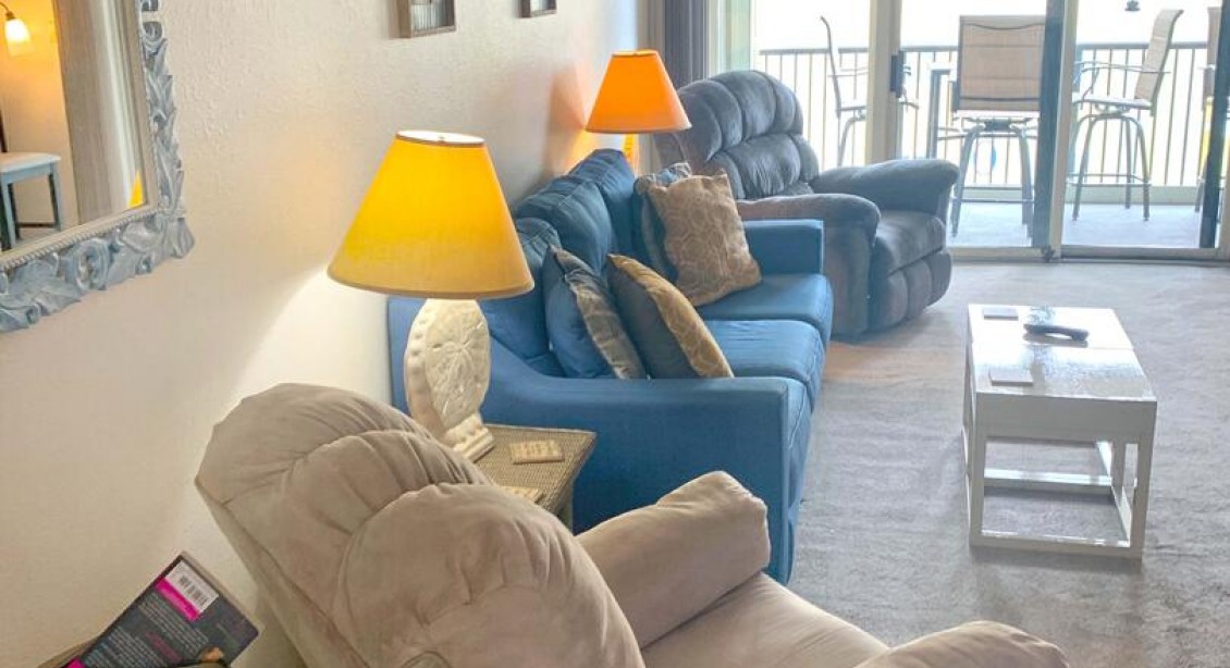 LIVING-AREA