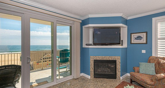 301-OCEANS-EDGE- OCEAN CITY-LIVING-AREA