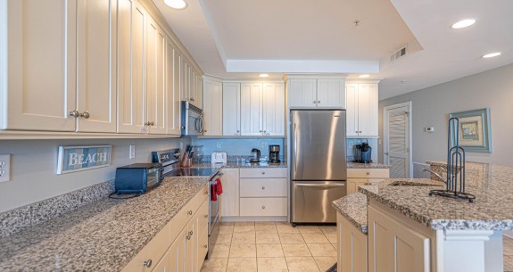 Belmont Towers 602-Kitchen