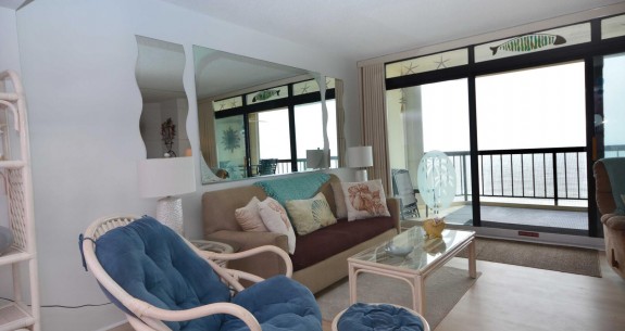 IRENE 1903-LIVING-AREA