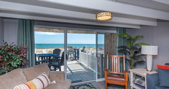 LIVING-AREA