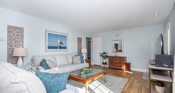 Arctic Ave House- Primary Living Room