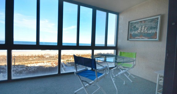 OCEAN-FRONT-BALCONY-VIEW