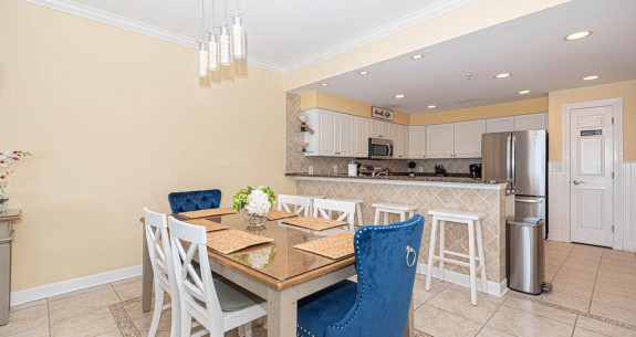 DINING-KTICHEN AREA-OCEANS EDGE 503-OCEAN CITY