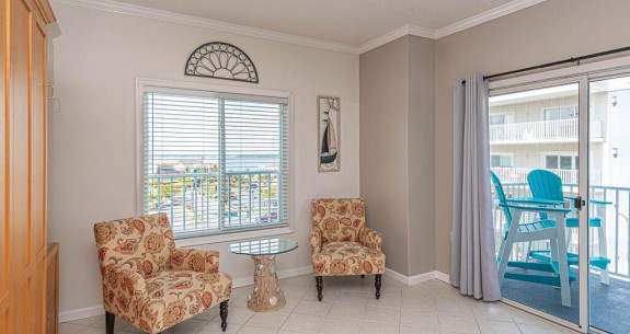 Whispering Sands 303 - Sitting Area with Murphy Bed
