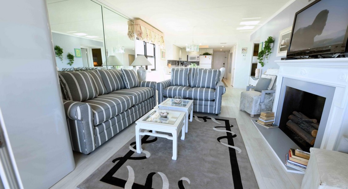 LIVING-AREA