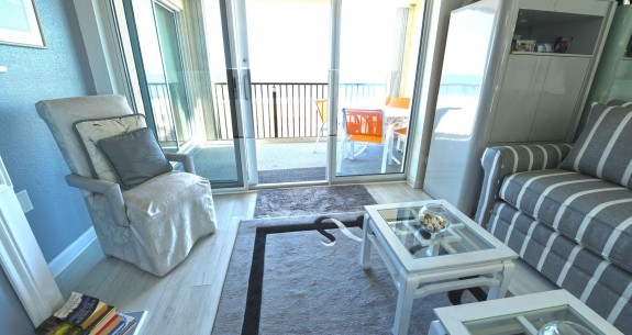 LIVING-AREA
