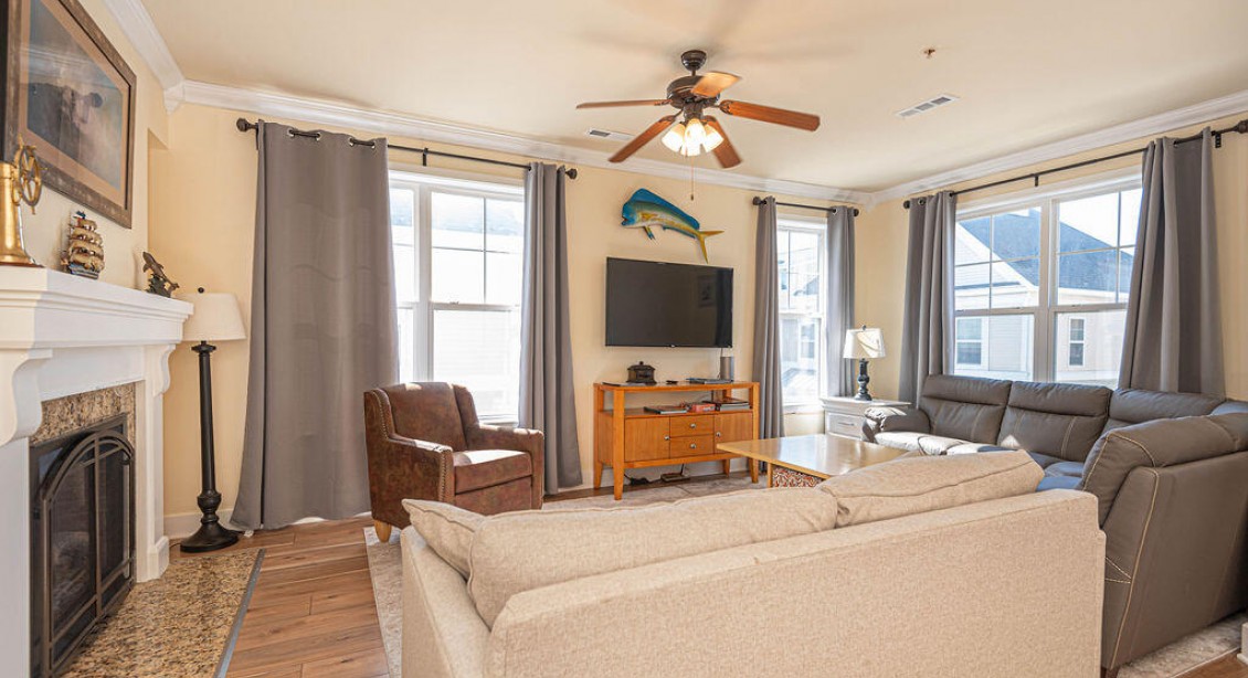 Living Area-107E Broad Marsh-Ocean City