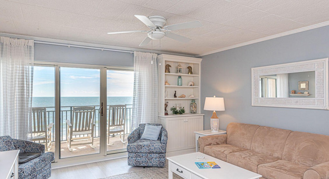 OCEAN HIDEAWAY 609 - LIVING-AREA