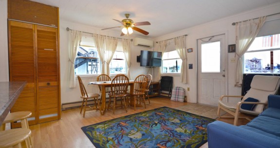 WRIGHT VIEW 2 - LIVING-AREA