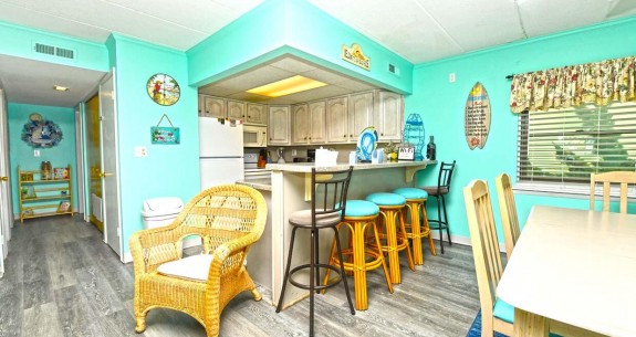 LIVING-AREA