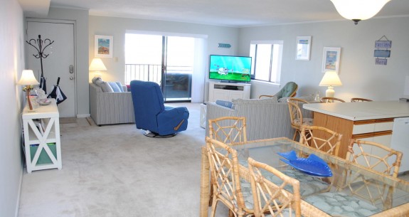 Oceanside 66 301 Living Room Area