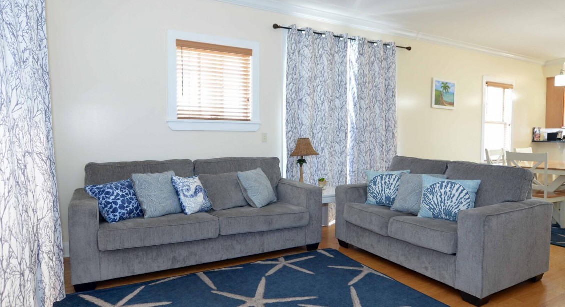 LIVING-AREA