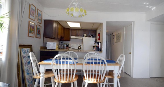 Even Keel 201 Dining Area