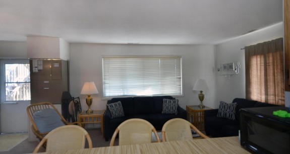 LIVING-AREA