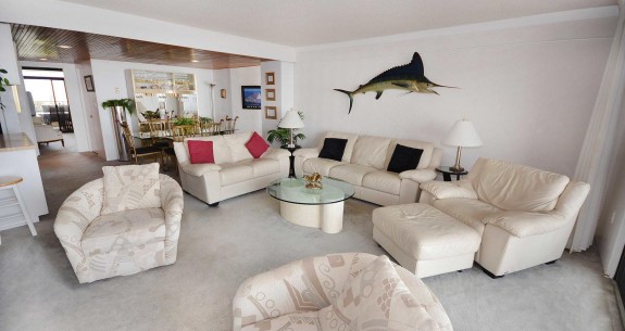 Highpoint North 2-A Living Area
