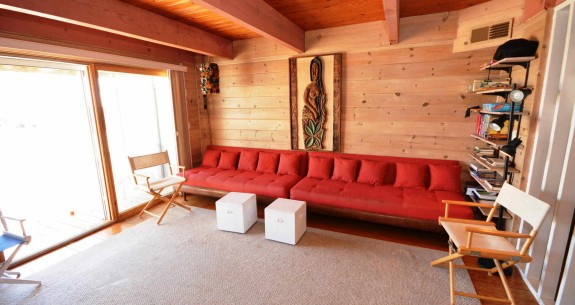 Living Room at Beach Place 12