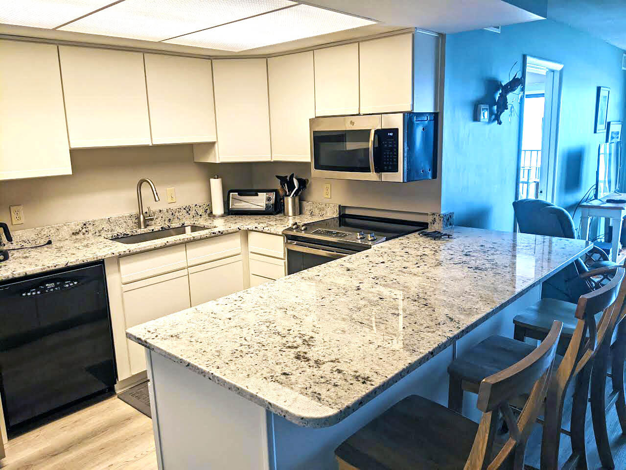 SPINNAKER 33 | Ocean City Rentals