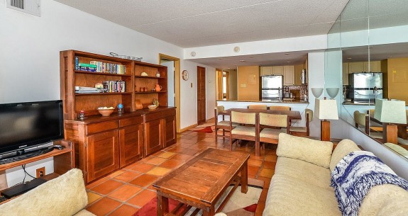 Sea Watch 709 Living Room
