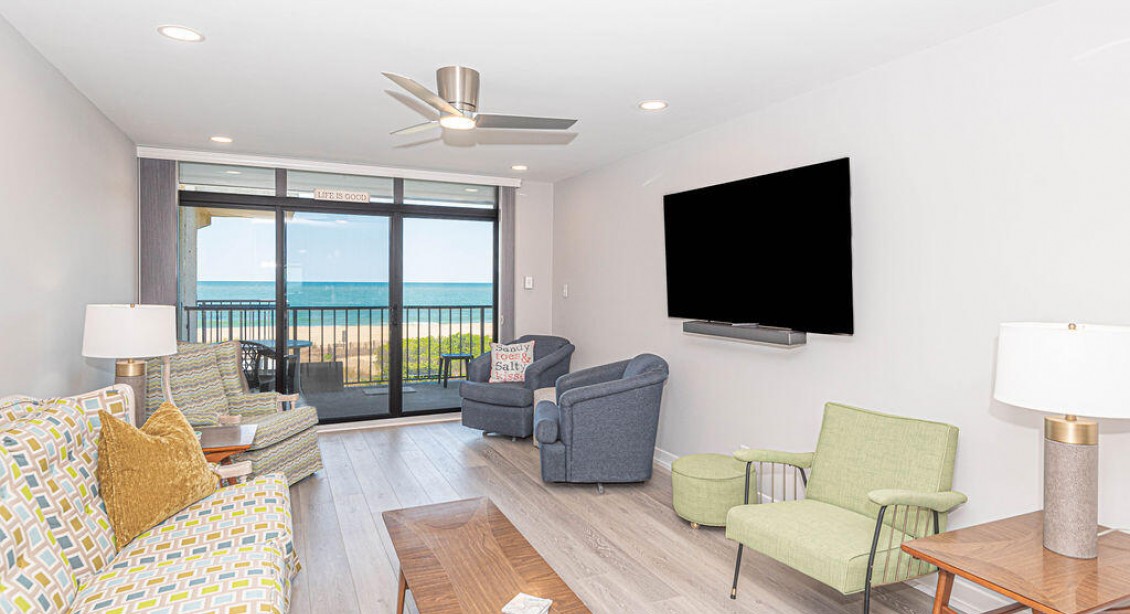 LIVING-AREA