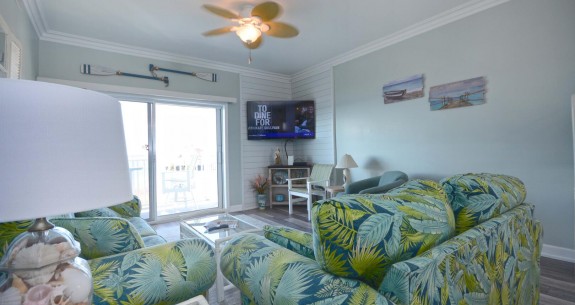 LIVING AREA- MARESOL 308-OCEAN CITY