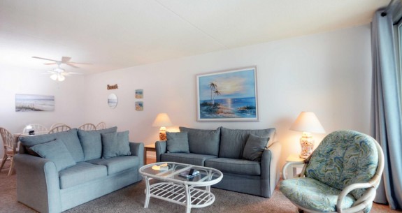 QUAY 1103-LIVING-AREA