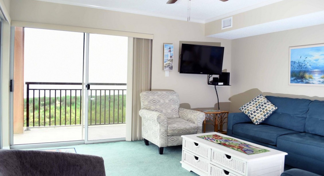 LIVING-AREA