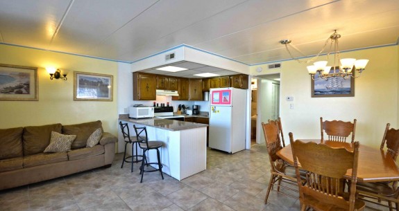 71 East Living Room, Kitchen, and Dining Area