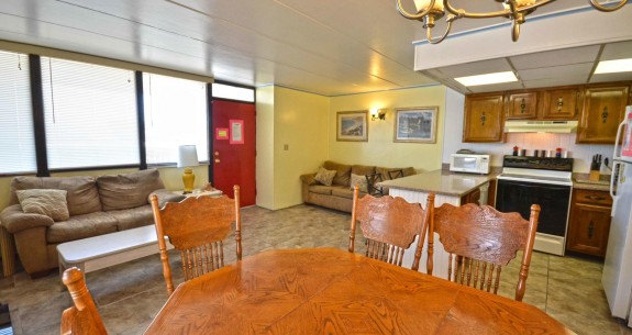 Dining Area 71 East