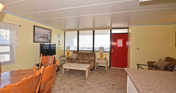 71 EastLiving Room