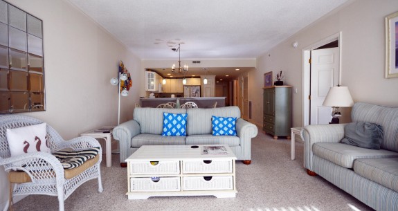 Surf Watch 202 Living Area