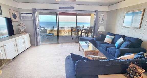Beachloft 4B - LIVING-ROOM