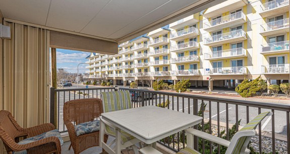 SANDPIPER DUNES 113 - BALCONY  & VIEW