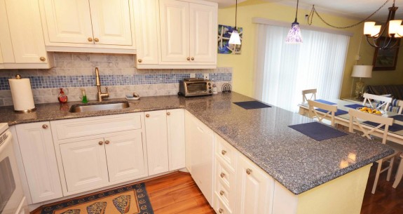 Sandpiper Dunes 113 Kitchen