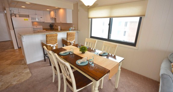 Ocean Hideaway 201 Dining Area