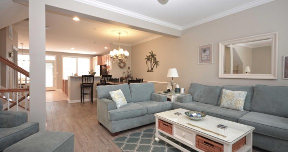 LIVING-AREA-23-SUNSET-ISLAND-DRIVE-OCEAN-CITY