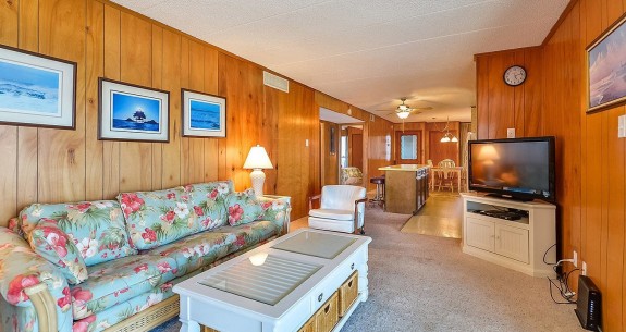 Sea Terrace 904 Living Room