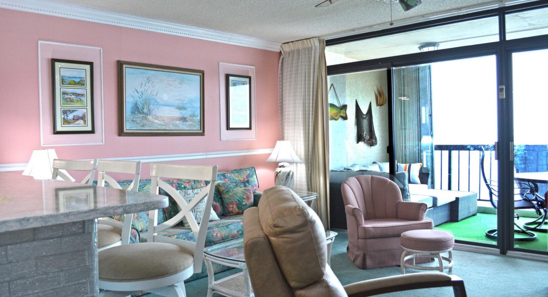 IRENE 1504-LIVING AREA