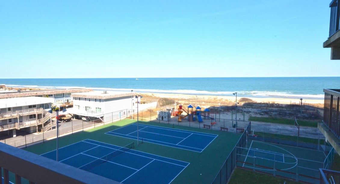 Sea Watch 408 Oceanfront Balcony View 
