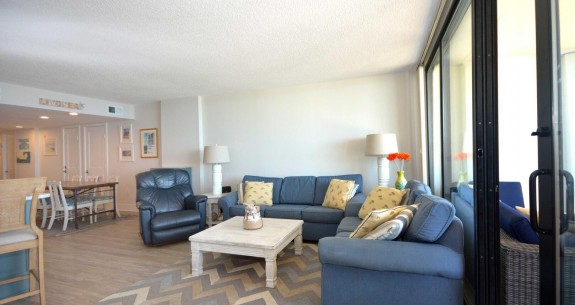 LIVING-AREA